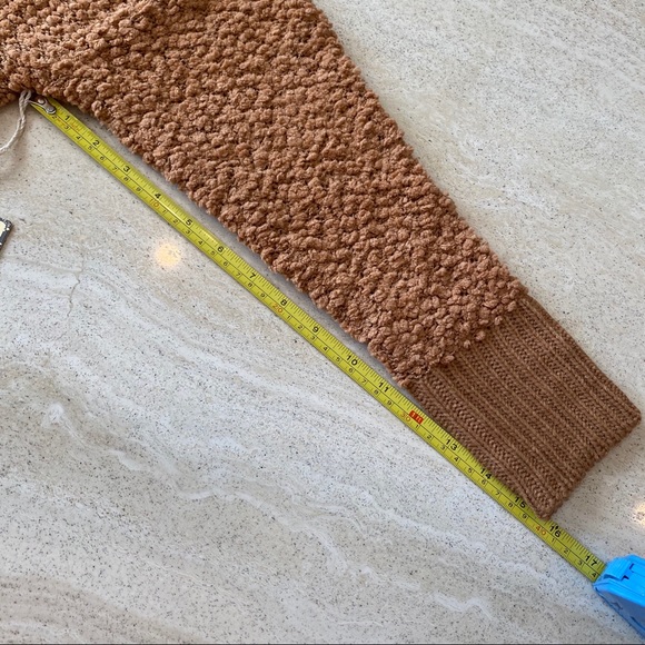 💐HOST PICK💐 NWT Vintage Havana Popcorn Texture Knit Top - Picture 12 of 15